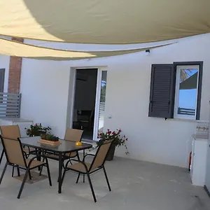 https://la-vite.sicilyhotelsitaly.net